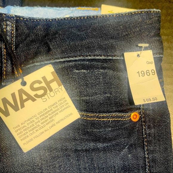 BNWT Gap 1969 26/2L “Perfect Boot”Jeans Original Retail Owner - Picture 8 of 11